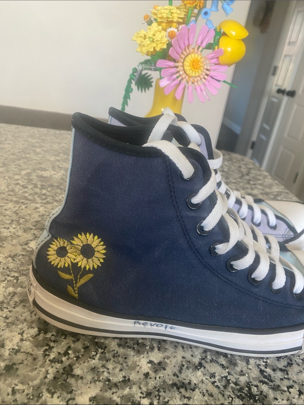 Converse sunflower high top sneakers - Picture 3 of 16